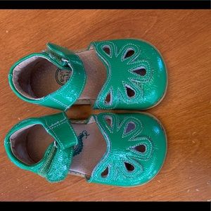 Livie and Luca Size 5